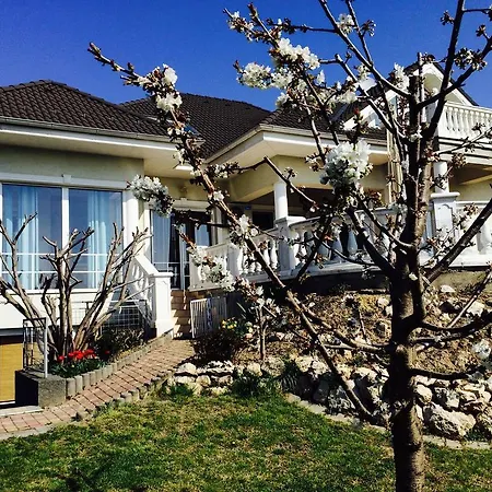 Сasa de vacaciones Harmonyhouse Balatonalmádi